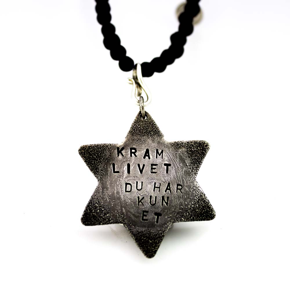 StarSilverBlackText StarSilverBlackText